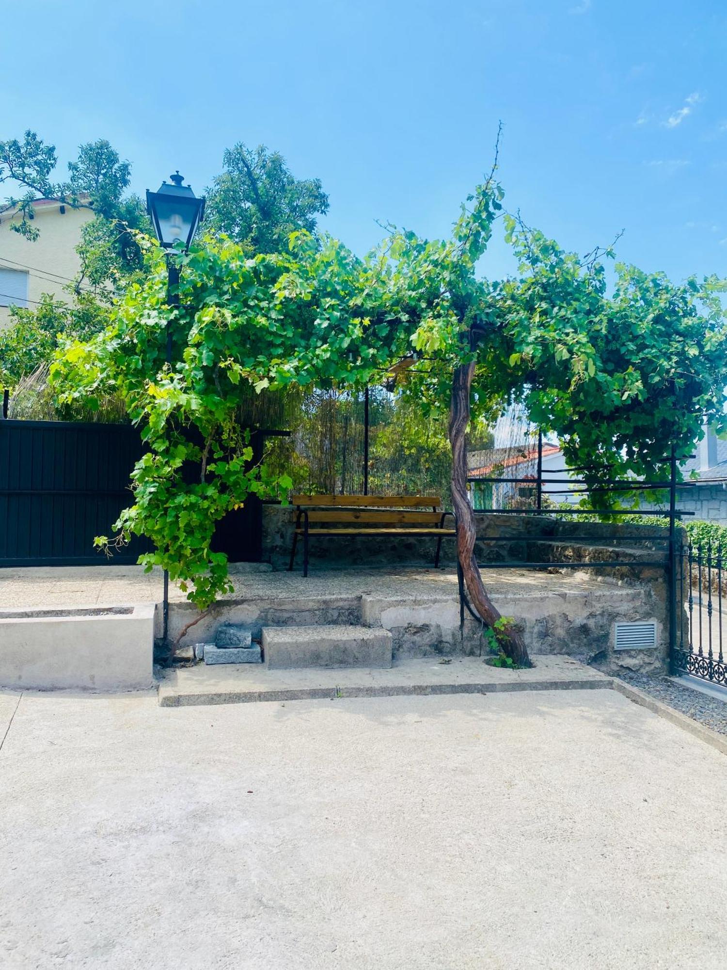 El 42 Mijares Villa Luaran gambar