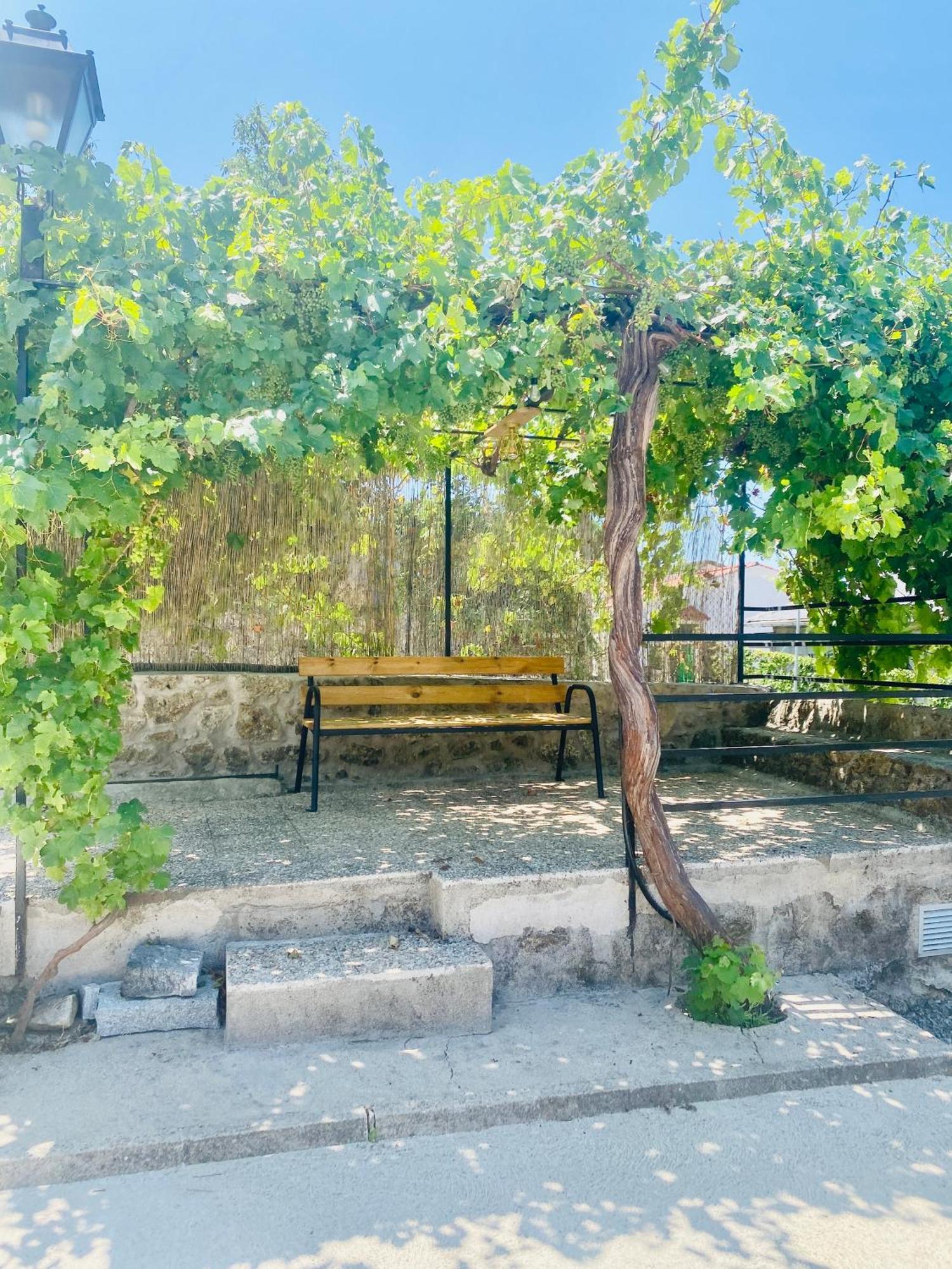 El 42 Mijares Villa Luaran gambar