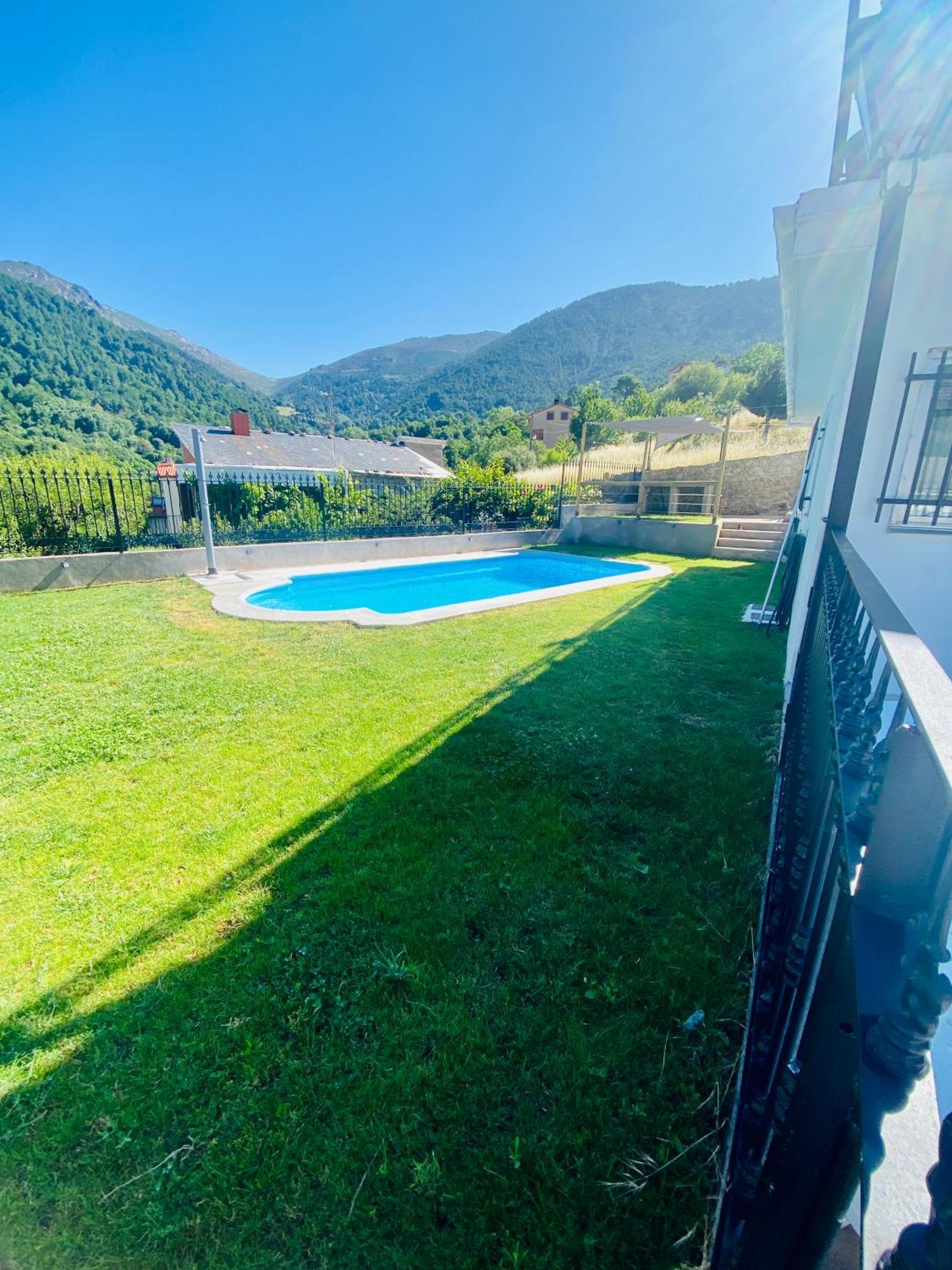 El 42 Mijares Villa Luaran gambar