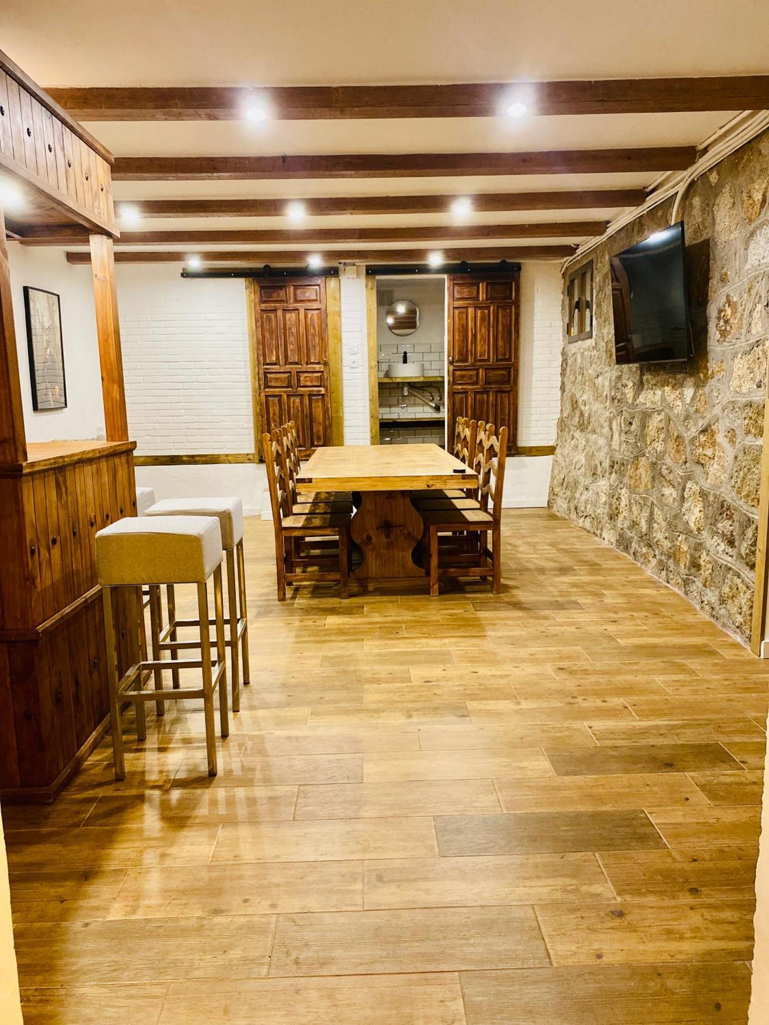 El 42 Mijares Villa Luaran gambar