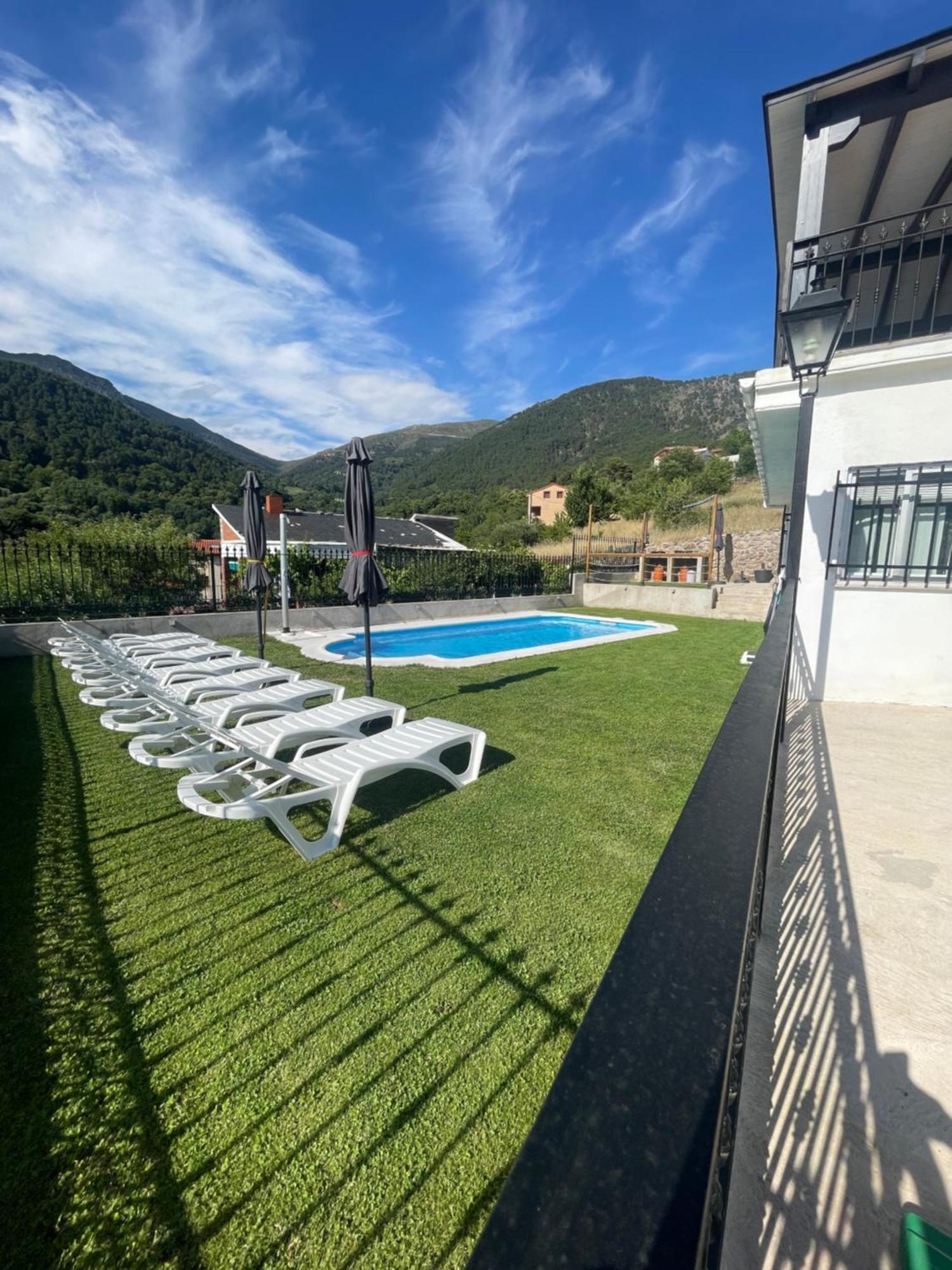 El 42 Mijares Villa Luaran gambar